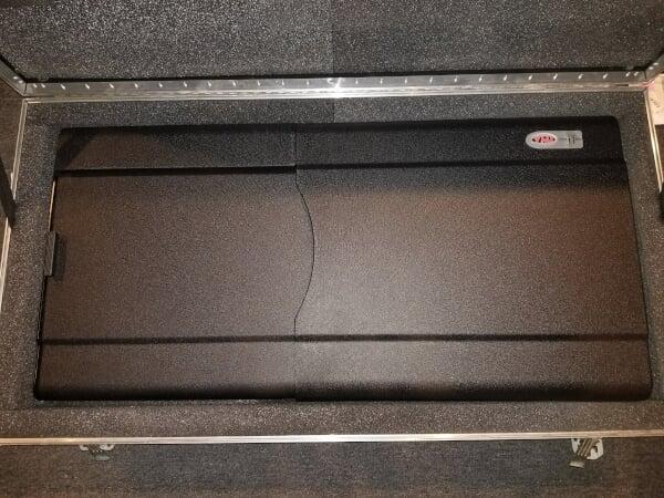 VMI 5100 CR reader packed in its transport case